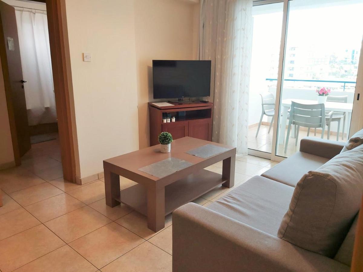 403 Apartment Carisa Artemis Court Larnaca Eksteriør billede