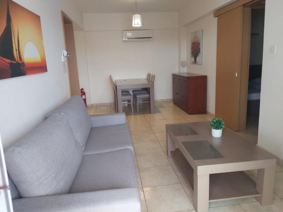 403 Apartment Carisa Artemis Court Larnaca Eksteriør billede