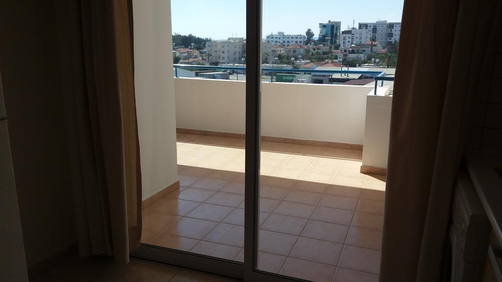 403 Apartment Carisa Artemis Court Larnaca Eksteriør billede